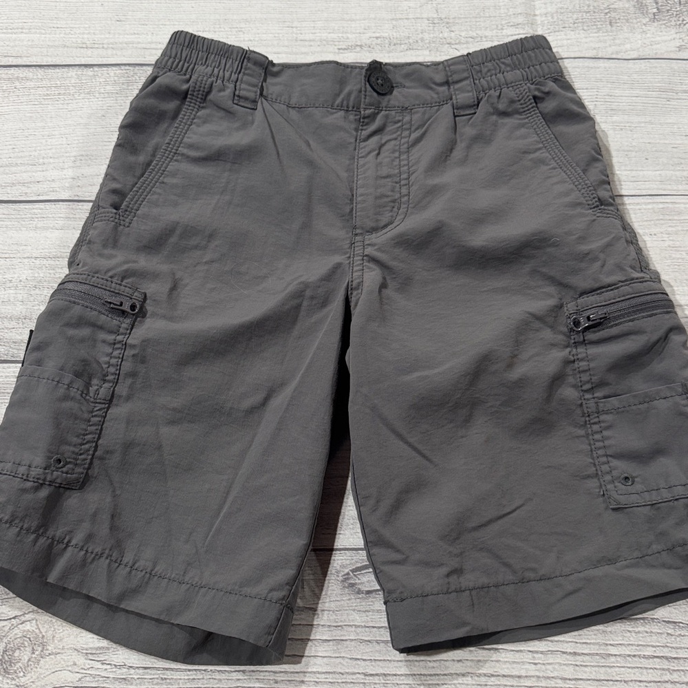 Magellan Outdoors Boys Gray Fish Gear Water Repellant Cargo Shorts
